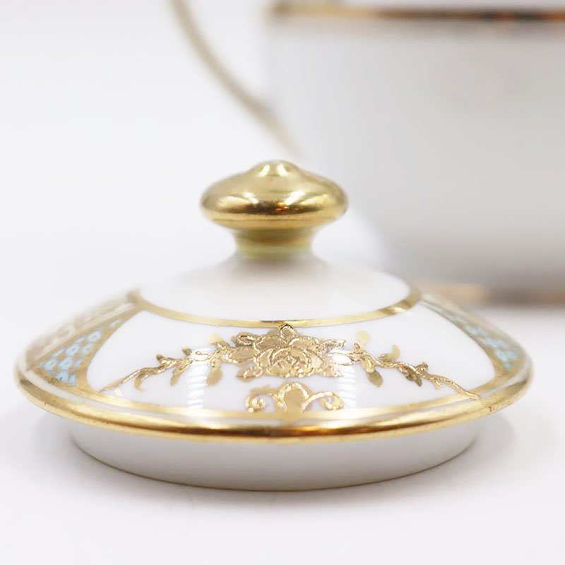 オールドノリタケ NORITAKE 輸出用 シュガーポット 金彩 パウダーブルー 水色 洋食器 上品 大正 アンティーク クラシック -  ブルーパロット｜京都のアンティーク食器・家具・引取・修理・金継ぎ