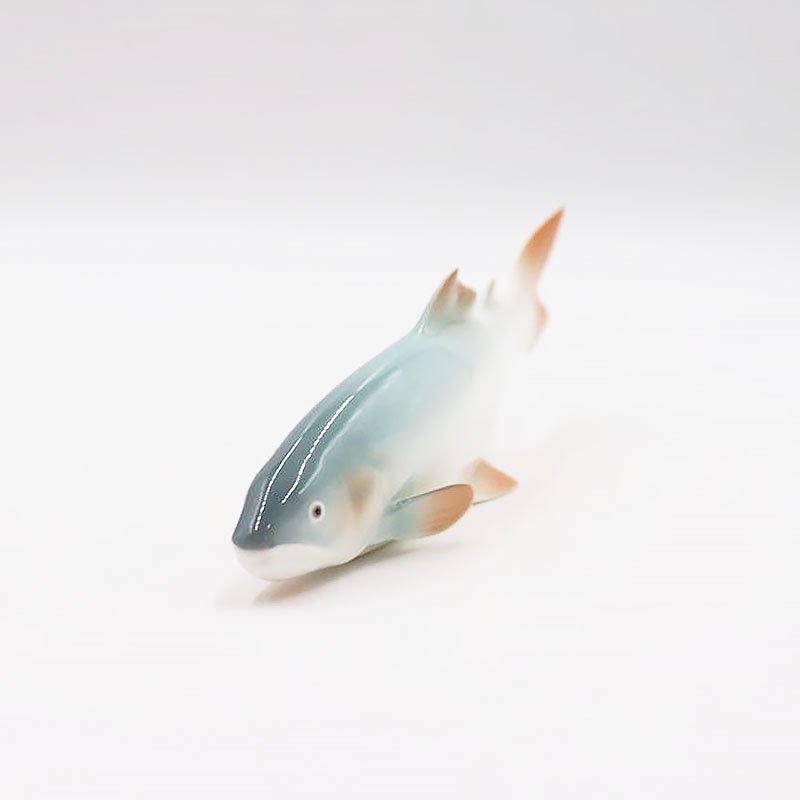 ノリタケボーンチャイナ 鮎 魚 置物 オブジェ アンティーク 骨董 かわいい 美しい 希少 B - 京都の骨董・アンティーク・ヴィンテージの家具・食器・雑貨｜antique  blue Parrot KYOTO