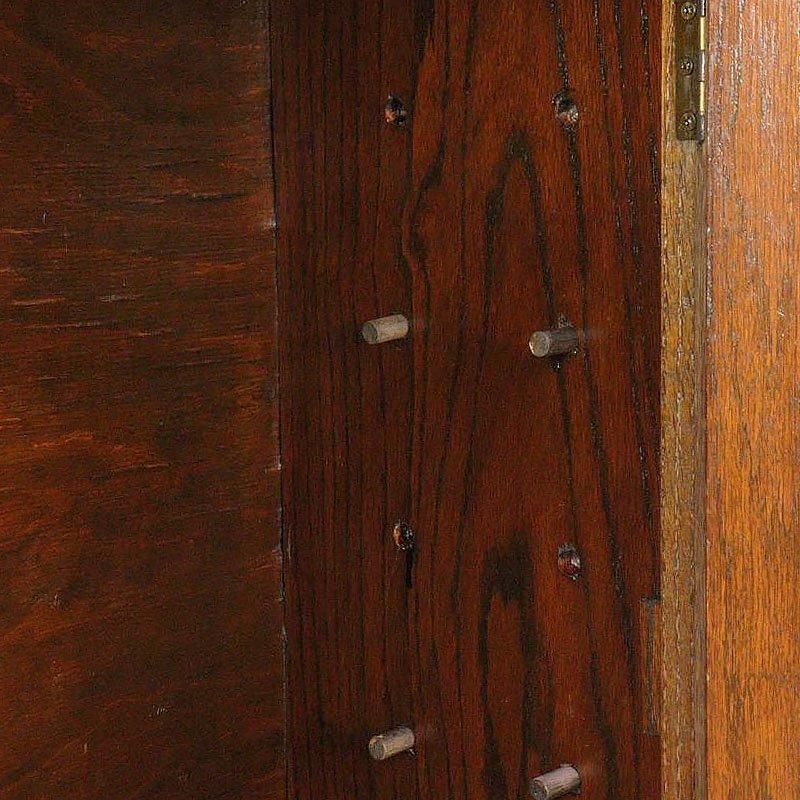 アンティーク調 ツイストレッグ ガラスキャビネット 英国調 飾り棚 イギリスアンティーク ブックケース 書棚 オーク材 ツイスト