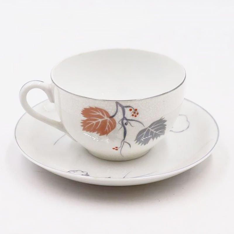 オールドノリタケの美しい陶磁器、手描きのお花が美しい