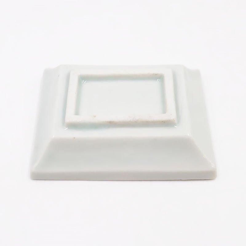 【骨董品】白磁鶴紋四方皿　菓子器 明治・大正アンティーク染付双魚紋四角豆皿｜幅8.5 高さ2.5