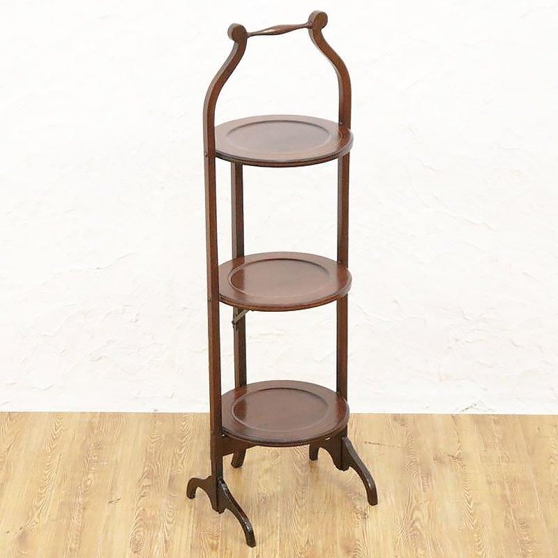 ケーキスタンド｜英国アフタヌーンティーに欠かせないスリー