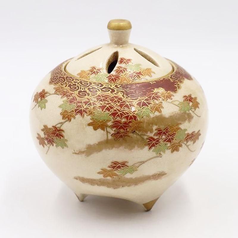 香炉 特大 薩摩焼？ 三足香炉 薩摩焼 特大三足香炉】金爛手 花詰図 金獅子 陶磁器 美術品