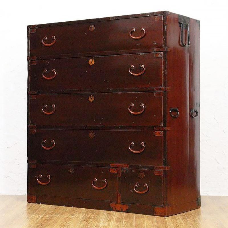 雰囲気のよいアンティーク家具★飾り棚　箪笥　時代物の錠前付き 大正時代のアンティーク箪笥｜幅179奥行42高さ76｜上質な収納家具