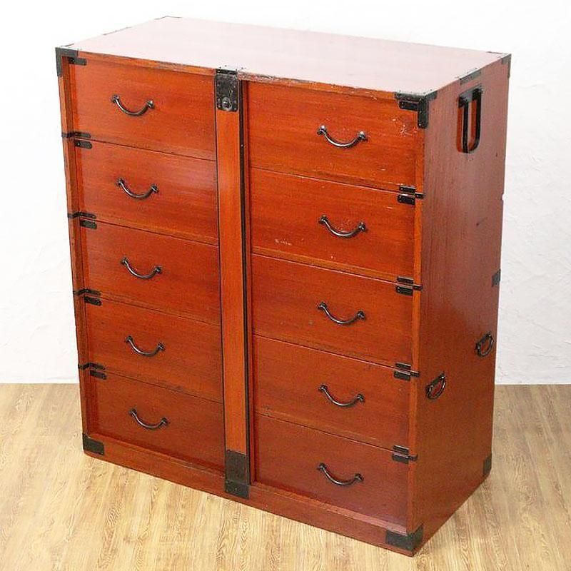 【送料込】桐箪笥 年代物 アンティーク タンス 家具 着物入れ 3分割可能 imgrc0093812555.jpg