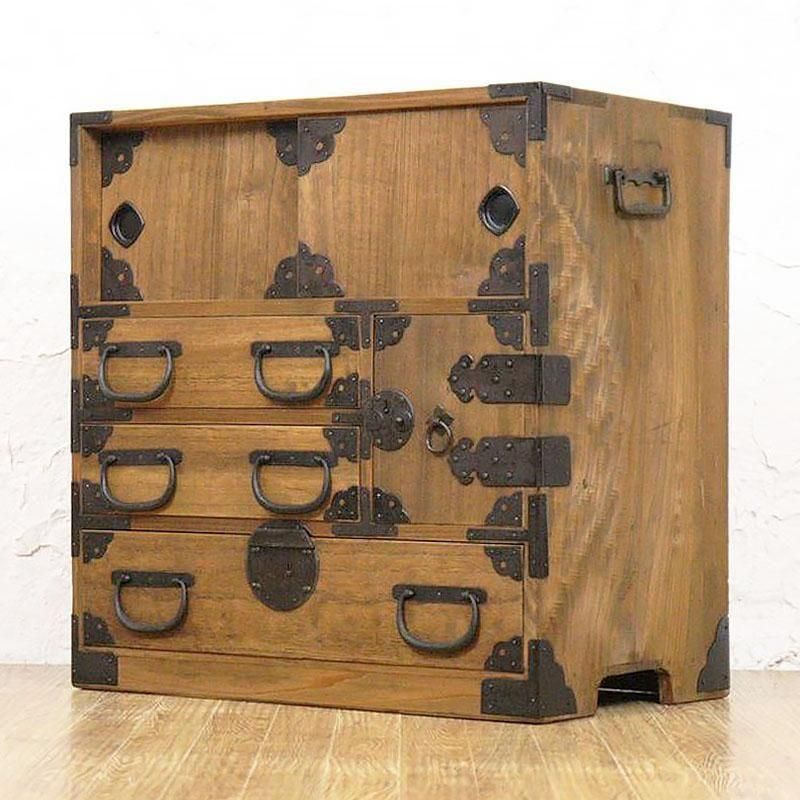 小箪笥の大正時代 手元収納の温もりと重厚さ