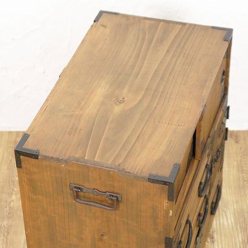 小箪笥の大正時代 手元収納の温もりと重厚さ