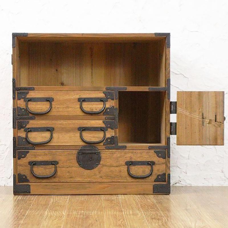 小箪笥の大正時代 手元収納の温もりと重厚さ