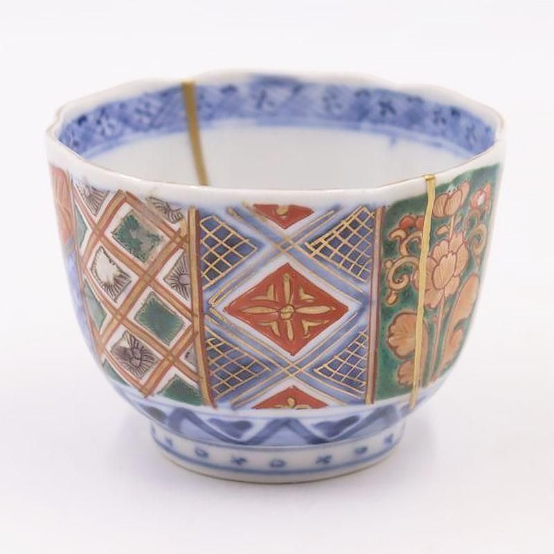 色絵蓋物　４客組（１客訳あり）　アンティーク　食器　骨董品 色絵蓋物 4客組（1客訳あり） アンティーク 食器 骨董品