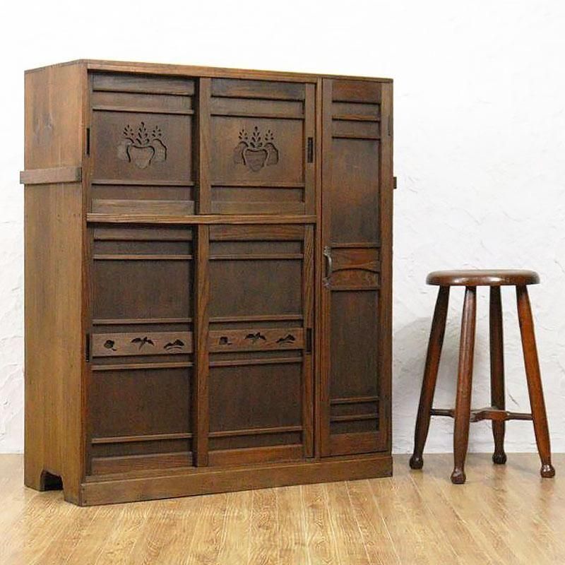 和風キャビネット 大正昭和の桐文様の天然杉材