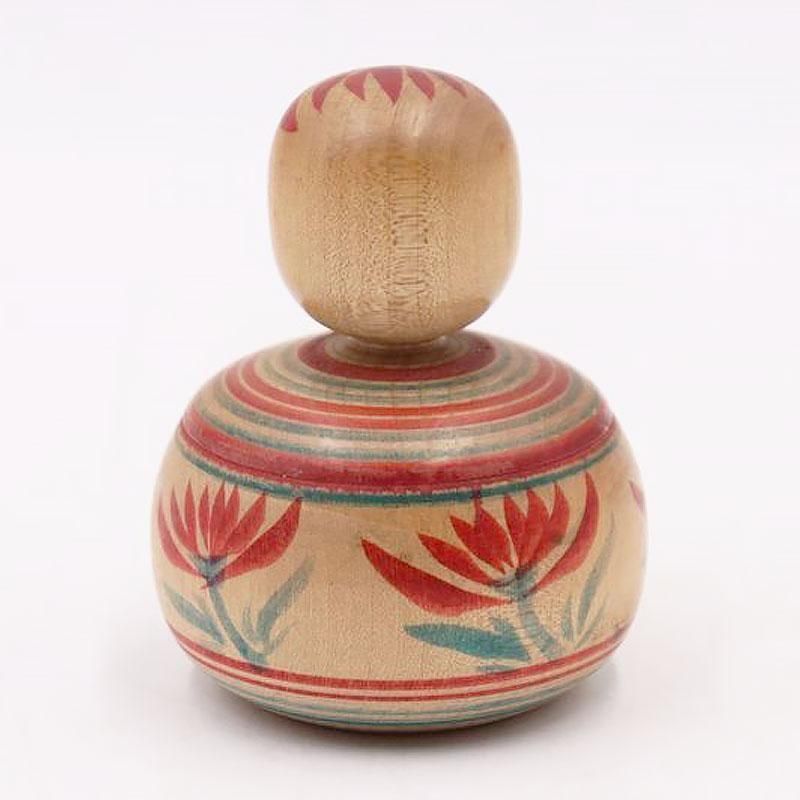 こけし 昭和中期の愛らしい手作り東北の伝統玩具