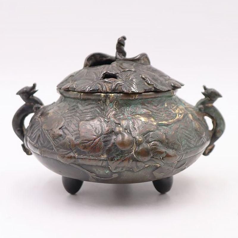 骨董品！京都保管、鉄瓶、香炉、モロモロ！お話し中！ 一俊 作 『鉄打出香炉』 ｜骨董品買取 緑和堂