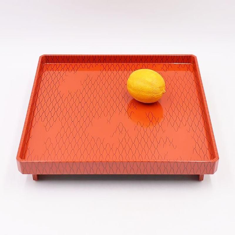 脚付き膳｜蒔絵・朱塗・螺鈿・讃岐彫など格式を添えるアンティークの高脚膳