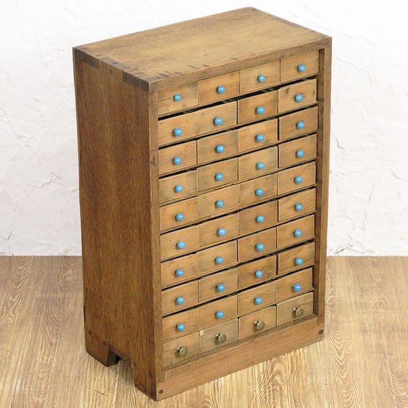 40杯 薬箪笥 引出しだらけ 日本製 アンティーク 昭和初期 和風