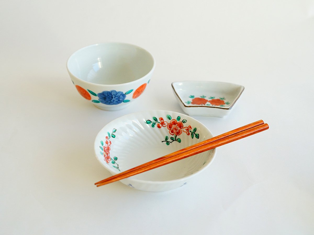 色絵花冠飯碗 11.2cm 樋山真弓 九谷焼｜threetone［online shop］