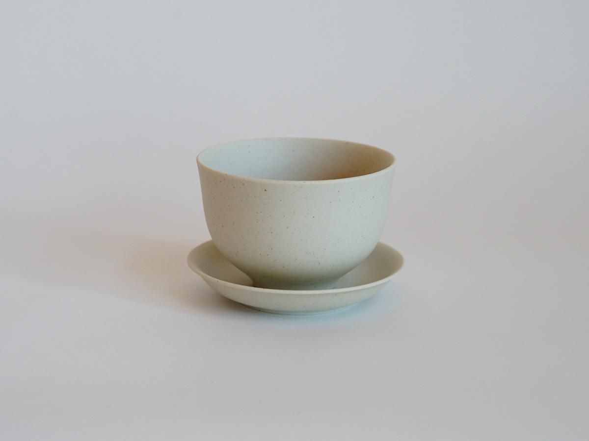 大明宣徳年製黄釉五彩龍紋茶杯サイズ約径9.5cm高さ5.5cm 雅峰窯】八角皿/しのぎ/黄釉（横 22.5cm） | 【丹波のイロドリ