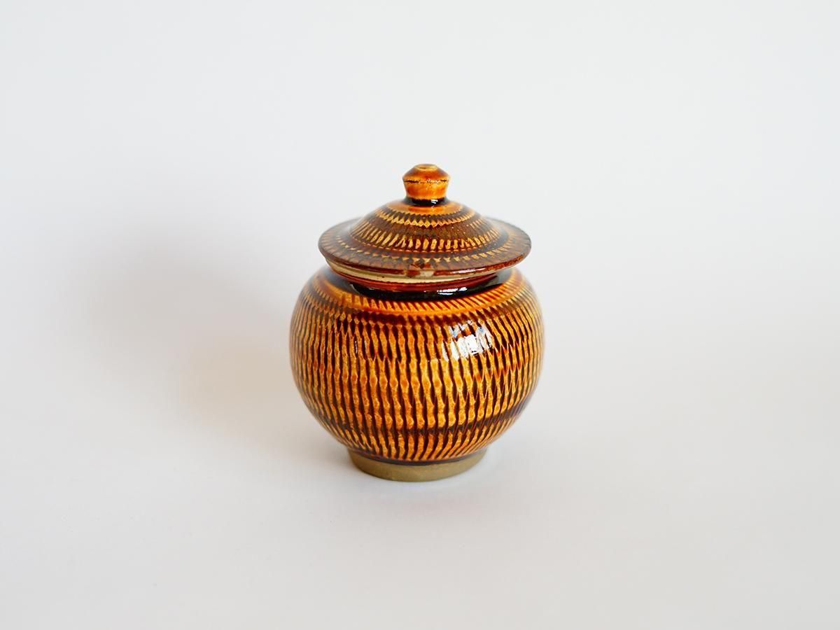 ツボ 1合 飛び鉋 飴小鹿田焼 黒木昌伸窯 | うつわと灯り threetone