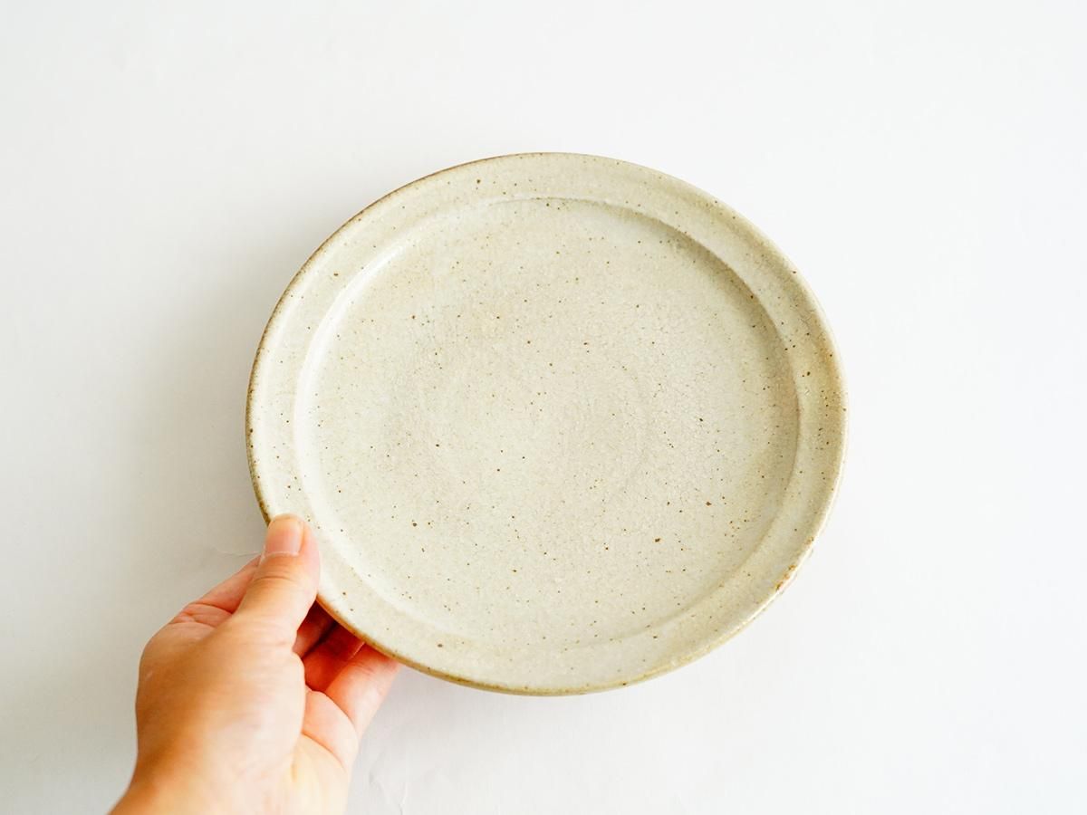 プレート 18cm 粉引 中村 恵子 益子焼 ｜threetone ［正規取扱店］