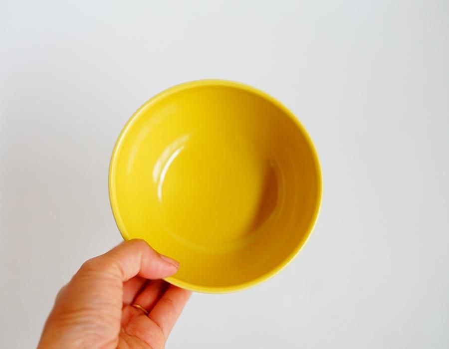 ラウンドボウル 18.5cm ナチュラル HASAMI PORCELAIN［HP032］｜うつわと生活雑貨 threetone