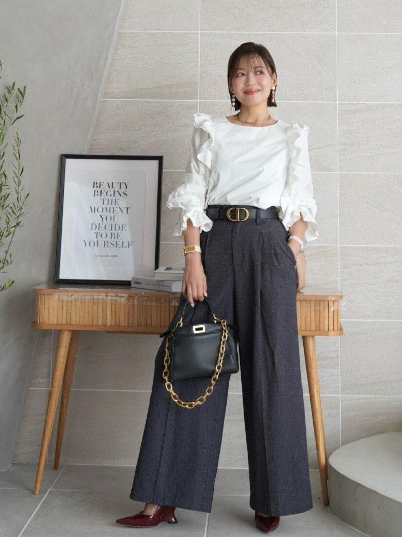 美品✨イデアルーチェ サロペットパンツ イエロー S〜M 美品✨イデアルーチェ サロペットパンツ イエロー S〜M 2025年