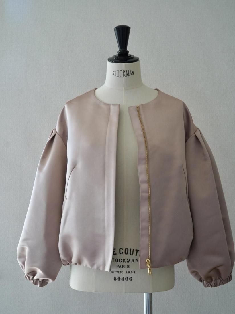 バルーンブルゾン