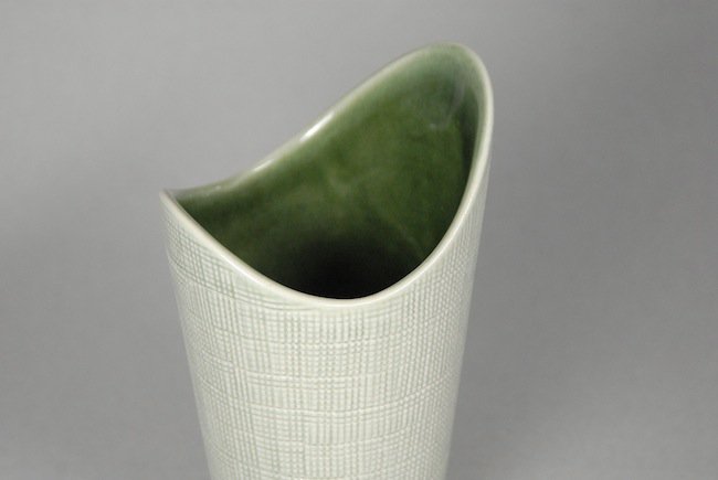 Arabia Annikki Hovisaari flower vase / アラビア アンニッキ・ホヴィサーリ 花瓶 - SISU