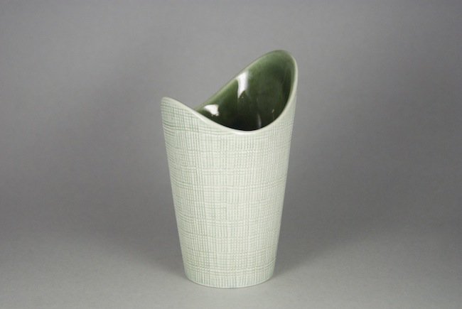 Arabia Annikki Hovisaari flower vase / アラビア アンニッキ