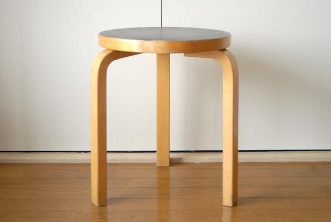 スツール60 1950's アアルト　Artek 公式】Artek（アルテック）- スツール60 ナチュラルラッカー