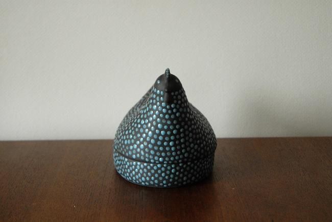 Kaarina Aho Egg Hen [ Munakana ] | scope