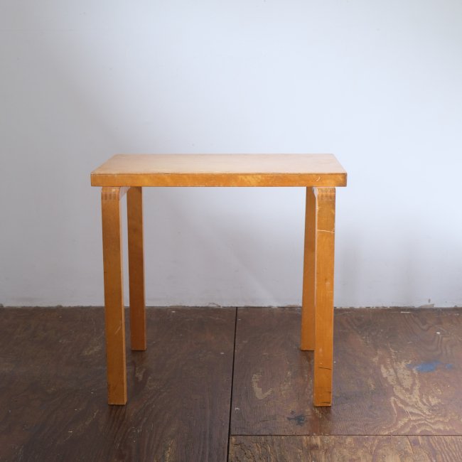 artek Alvar Aalto war leg side table / アルテック アルヴァ