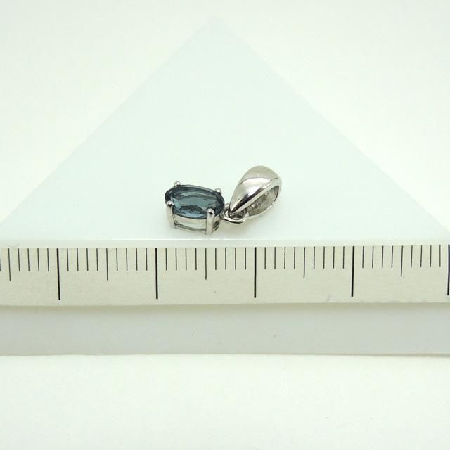 アクセサリー】 ロンドンブルートパーズ ペンダントトップ