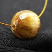 <img class='new_mark_img1' src='https://img.shop-pro.jp/img/new/icons5.gif' style='border:none;display:inline;margin:0px;padding:0px;width:auto;' />タイチンゴールドルチル 9.9mm丸珠 1粒売り