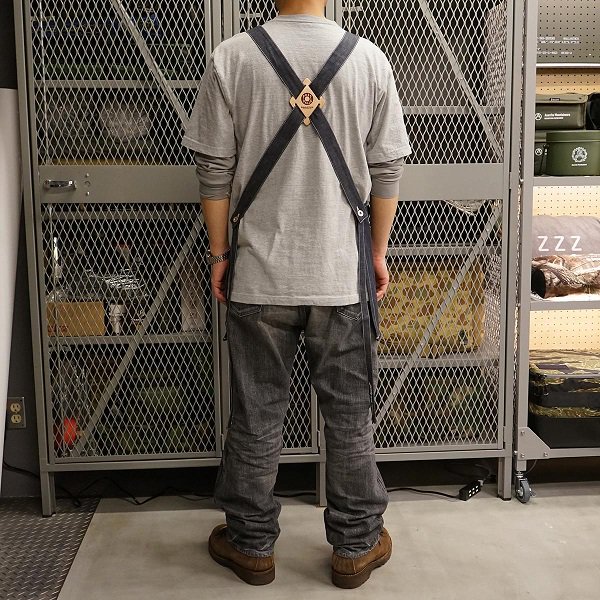 【BALLISTICS】POST APRON 1