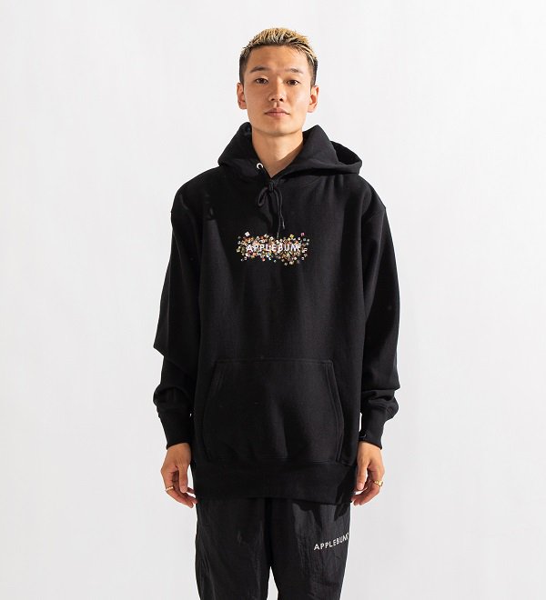 APPLEBUM】“VINYL LOGO” SWEAT PARKA