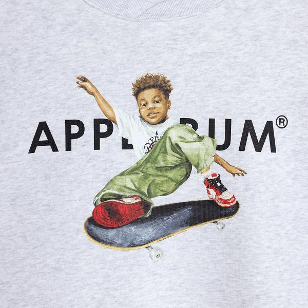 APPLEBUM】“THE PHUNCKY BOY” CREW SWEAT