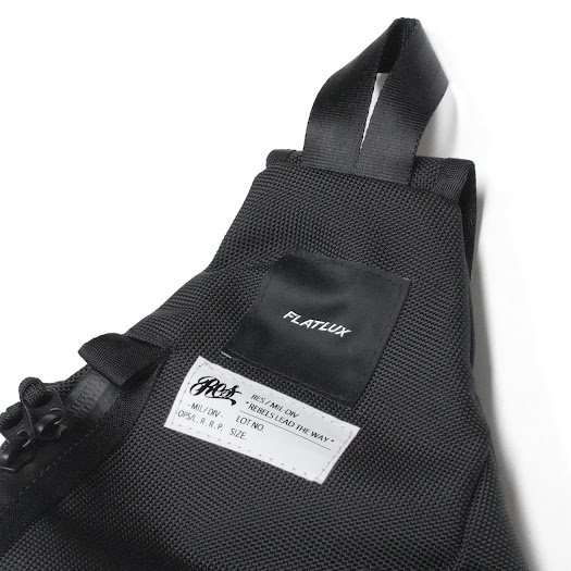 【FLATLUX】DAYS SLING BAG