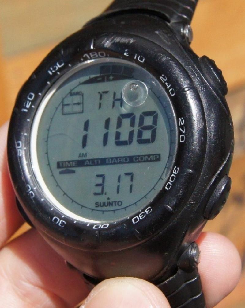 Suunto スント Vector ベクター 中古アウトドア用品 中古登山用品 買取 販売専門店 Maunga マウンガ