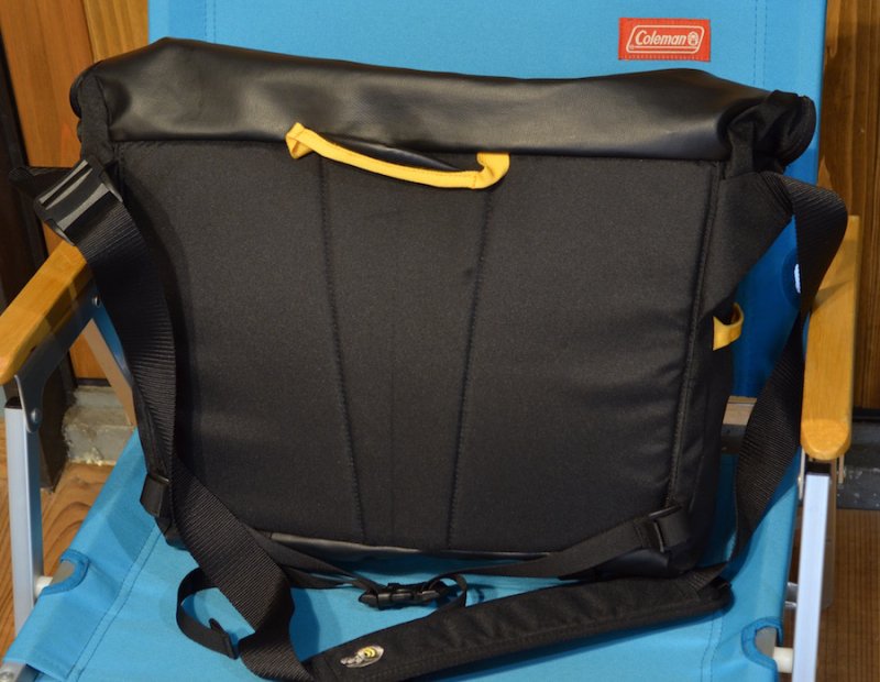 MOUNTAINHARDWEAR マウンテンハードウェア＞Hilo Messenger Bag - 中古 