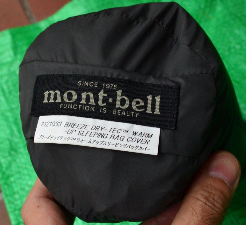 mont-bell モンベル＞ BREEZE DRY-TEC WARM-UP SLEEPING BAG COVER