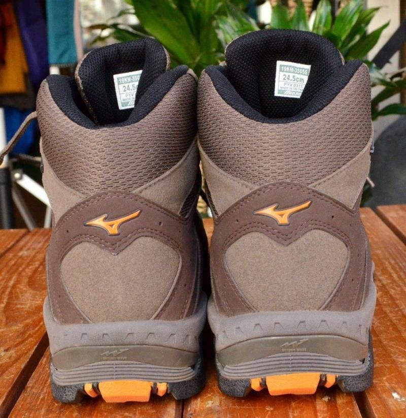 MIZUNO - 送料無料 新品 ミズノ レディースシューズ ウエーブアドベンチャー ＭＤ２ MIZUNO - 送料無料 新品 ミズノ レディースシューズ ウエーブ