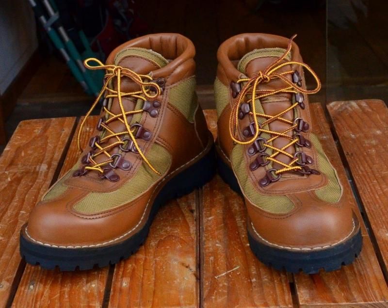 Danner ダナー＞ FEATHER LIGHT フェザーライト | 中古アウトドア用品 ...