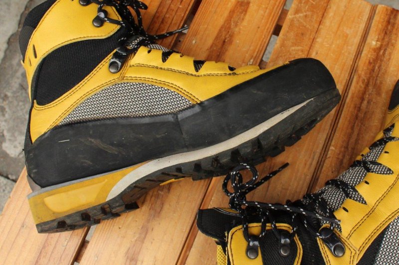 LA SPORTIVA スポルティバ＞ TRANGO S EVO GTX トランゴSエボGTX