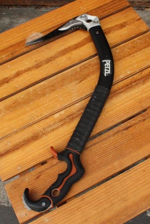 PETZL ぺツル＞ NOMIC A ノミックA tomodonoghueassociates.com