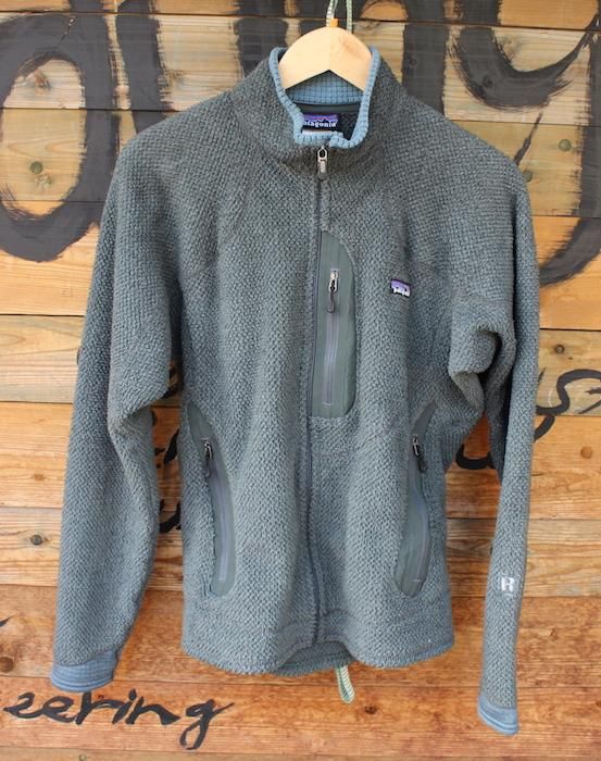 patagonia パタゴニア＞M's R2 Jacket メンズ R2ジャケット - 中古 ...