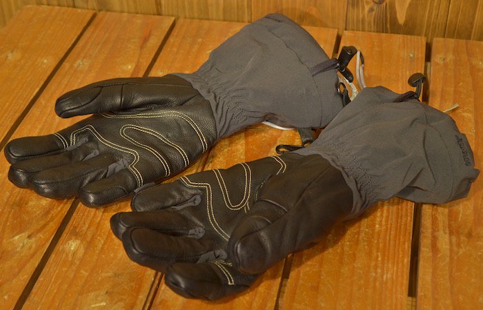 ARC'TERYX アークテリクス＞ ALPHA AR GLOVE アルファ AR グローブ