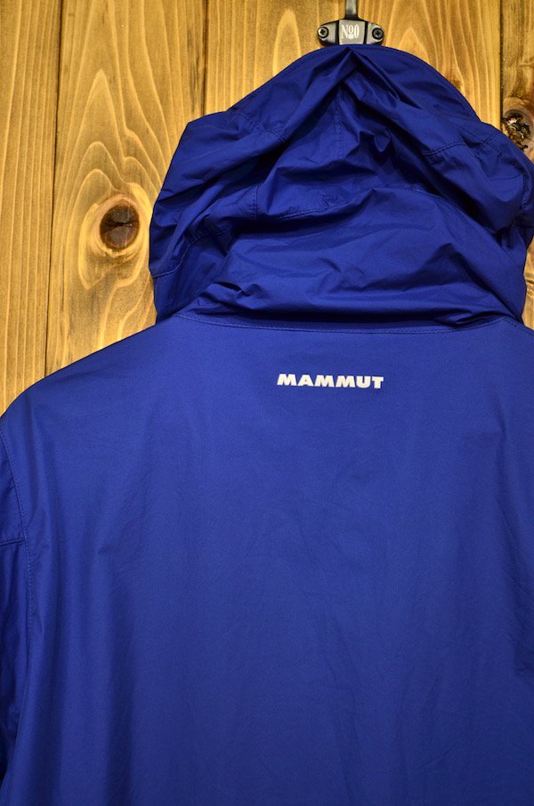 MAMMUT マムート＞ WINDSTOPPER COMPACT Jacket ウィンドストッパー