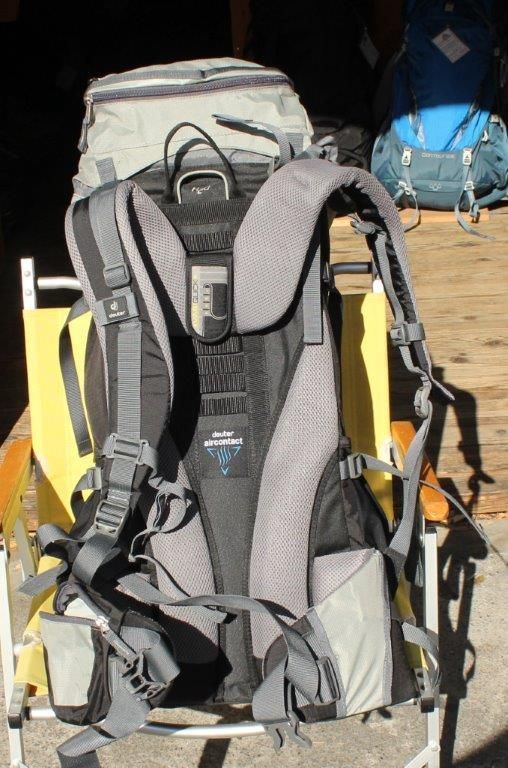 deuter ドイター＞ ACT lite 40 + 10 ACTライト40+10 | 中古アウトドア 