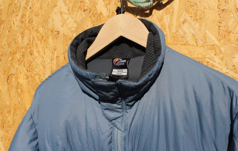 新品　Lowe alpine ダウンジャケット　保温素材　Mサイズ　ナイロン