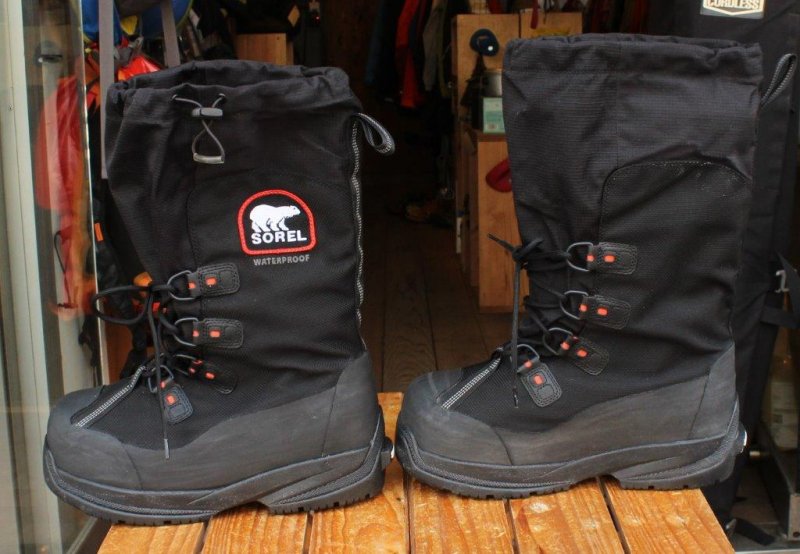 Sorel intrepid clearance explorer xt