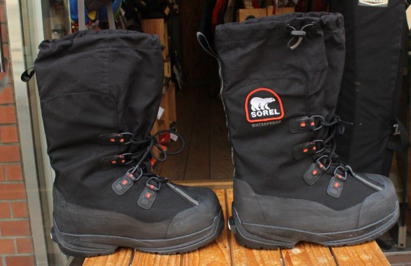 Sorel on sale intrepid explorer